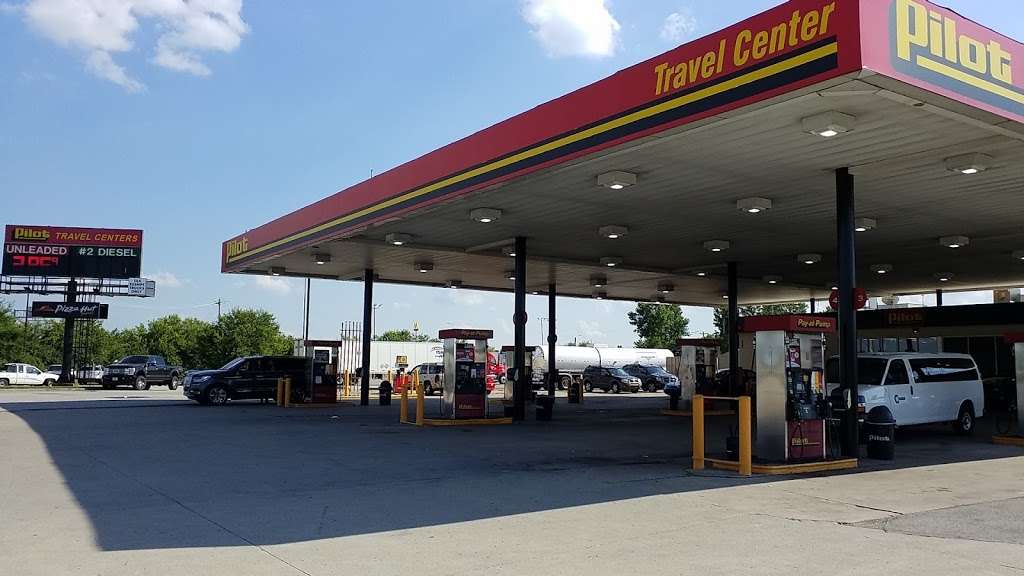 Pilot Travel Center | 2640 N 600 W, Greenfield, IN 46140 | Phone: (317) 894-1910