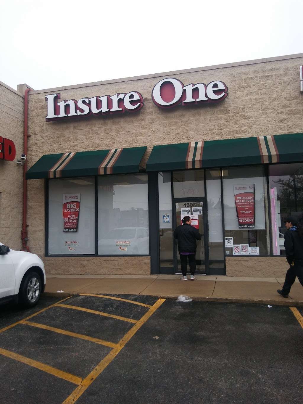InsureOne Insurance | 4307 S Ashland Ave, Chicago, IL 60609, USA | Phone: (312) 620-1325