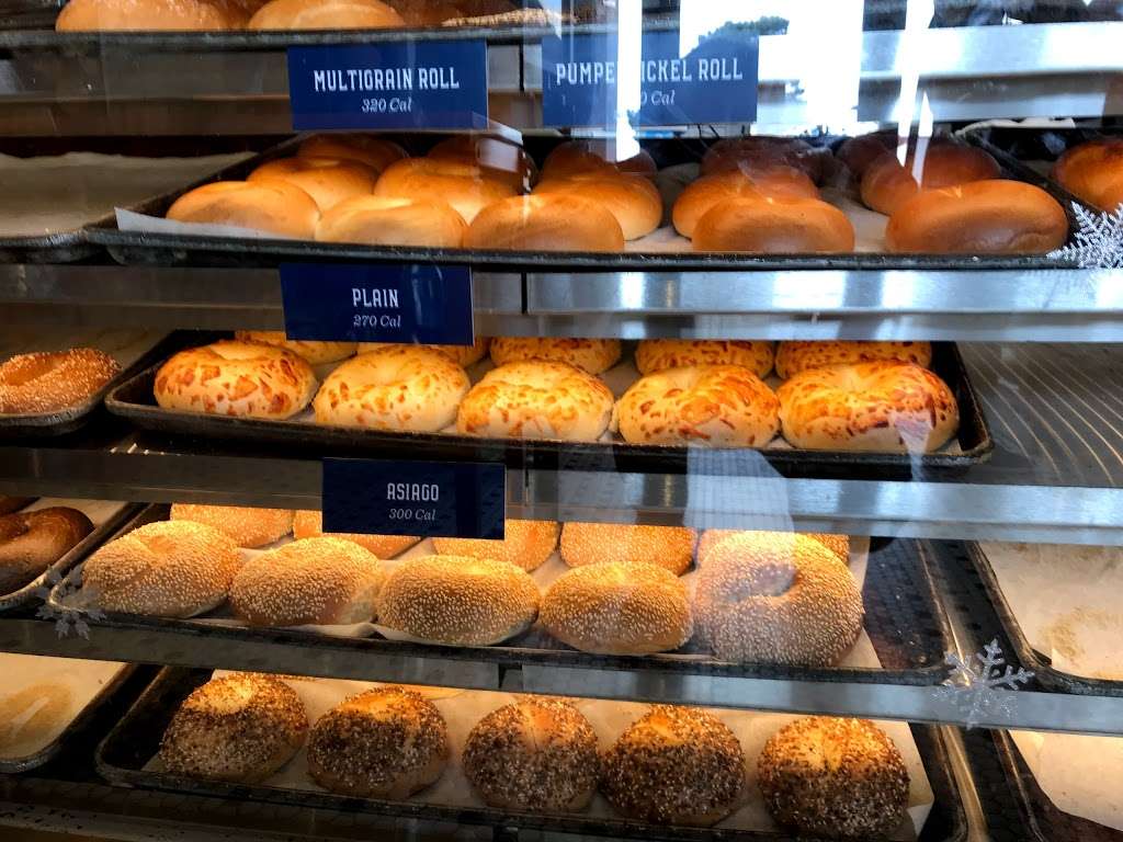 Noahs Bagels | 1521 Sloat Blvd, San Francisco, CA 94132, USA | Phone: (415) 731-1700