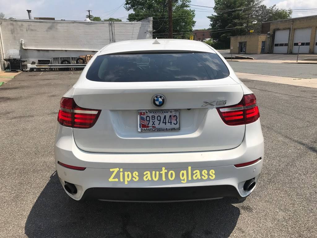 ZIPS AUTO GLASS , REEMPLAZO PARABRISAS Y VIDRIOS PARA CARROS | 1921 Redoak Dr, Hyattsville, MD 20783 | Phone: (240) 389-0906