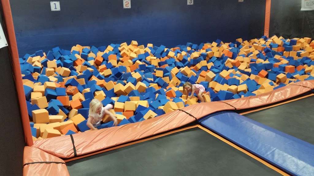 Sky Zone - Manassas, VA | 7807 Sudley Rd, Manassas, VA 20109, USA | Phone: (703) 334-0323