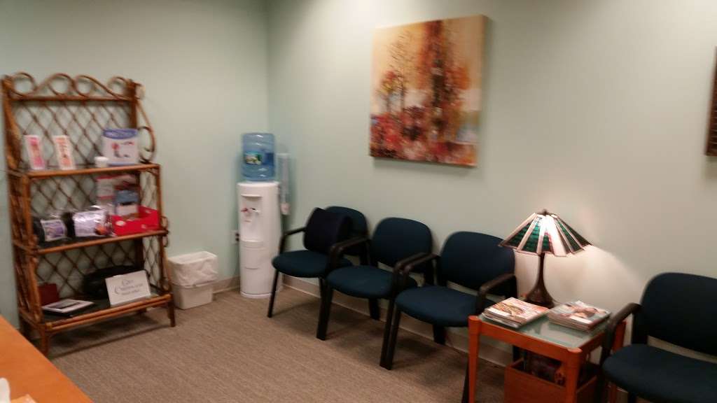 Derry Chiropractic | 1F Commons Dr #37, Londonderry, NH 03053 | Phone: (603) 437-0400