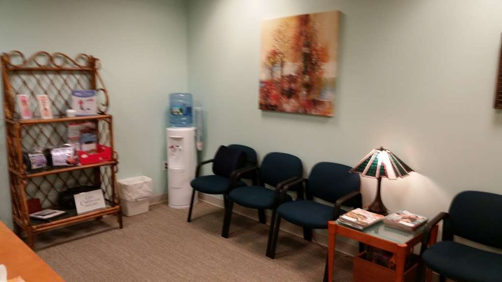 Derry Chiropractic | 1F Commons Dr #37, Londonderry, NH 03053, USA | Phone: (603) 437-0400