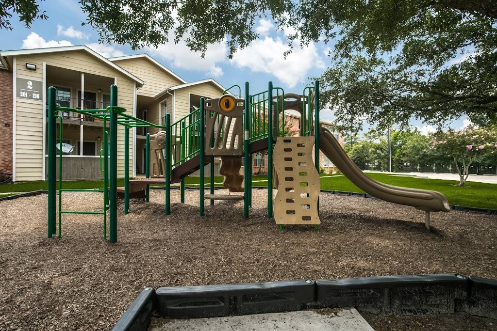 Forest Creek Apartments | 5915 Uvalde Rd, Houston, TX 77049, USA | Phone: (281) 899-5025