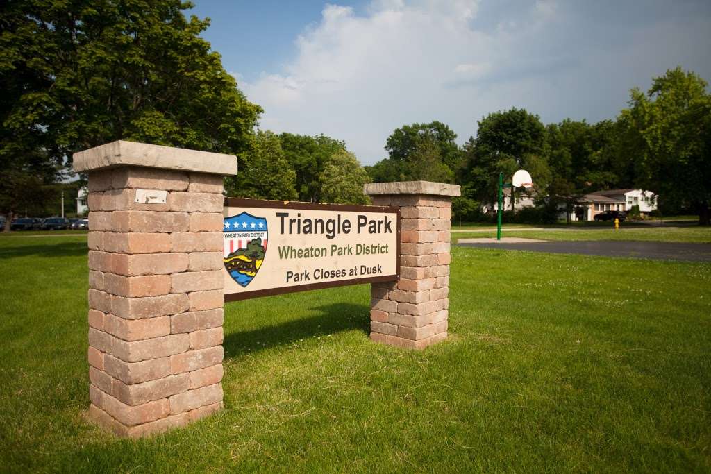 Triangle Park | 1100 Crescent St, Wheaton, IL 60187, USA | Phone: (630) 690-4880