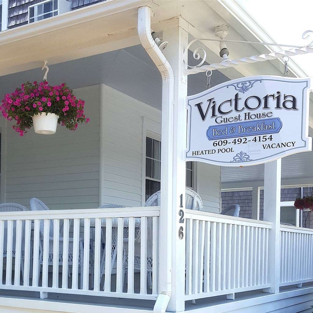 Victoria Guest House | 126 Amber St, Beach Haven, NJ 08008 | Phone: (609) 492-4154
