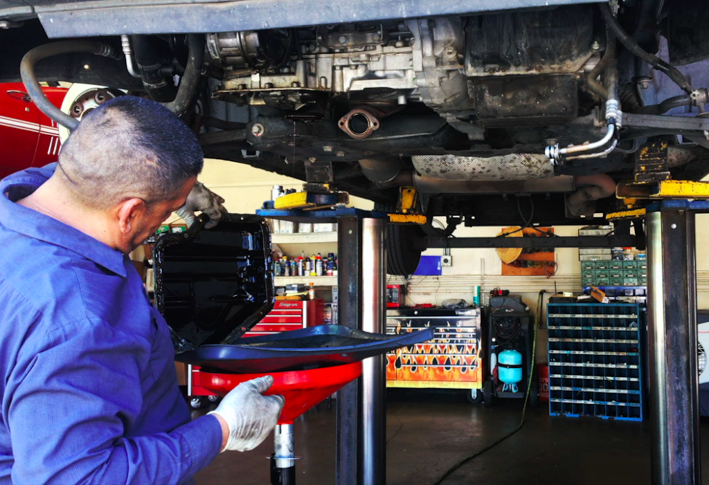 Toms Transmission & Auto Service | 16609 Sierra Hwy, Canyon Country, CA 91351, USA | Phone: (661) 251-3438