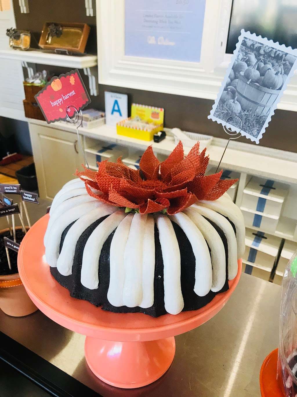 Nothing Bundt Cakes | 1570-Q, Rosecrans Ave Suite Q, Manhattan Beach, CA 90266, USA | Phone: (310) 297-9530