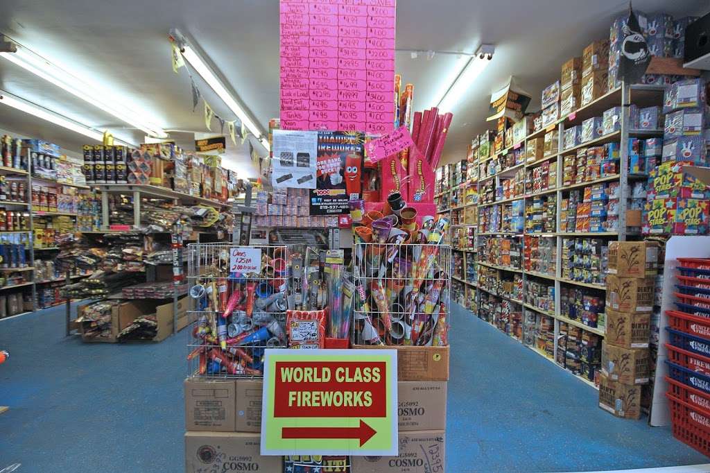 Dynamite Fireworks | 4218 Calumet Ave, Hammond, IN 46320 | Phone: (219) 937-4090