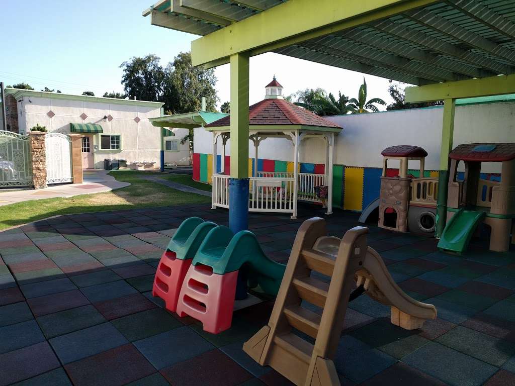 Jesus Hands Montessori Preschool | 5621 Beach Blvd, Buena Park, CA 90621, USA | Phone: (714) 690-1366