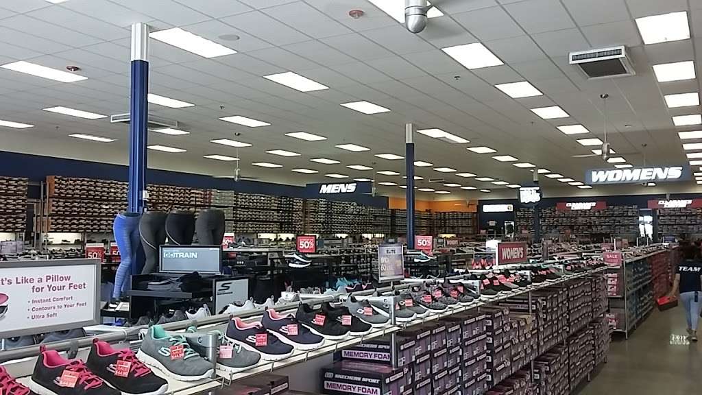 skechers locations near me