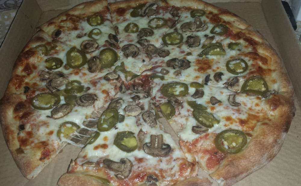 Mikes Giant New York Pizza 2 | 1144 Hollister St, San Diego, CA 92154, USA | Phone: (619) 423-6080
