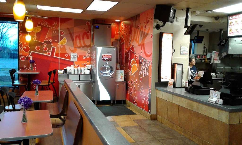 Jack in the Box | 208 E US-90, Dayton, TX 77535 | Phone: (936) 257-8008