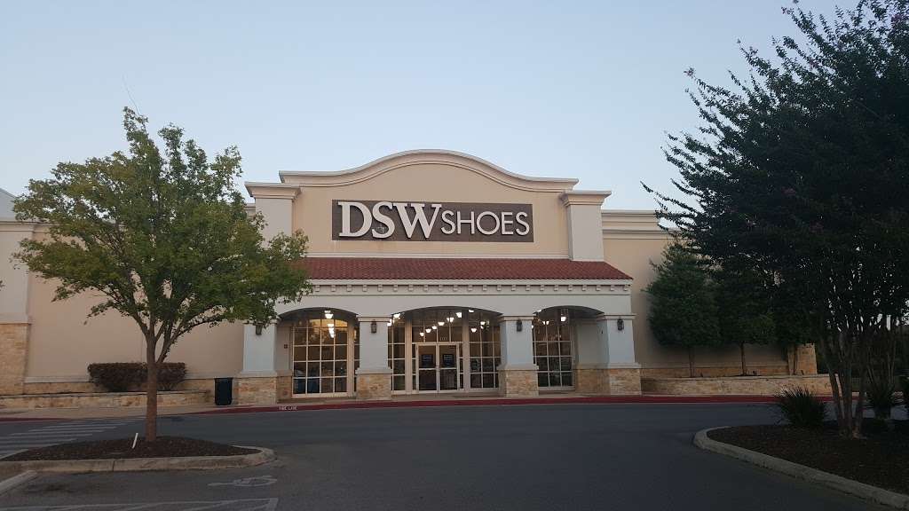 DSW Designer Shoe Warehouse | 17610 La Cantera Pkwy, San Antonio, TX 78257, USA | Phone: (210) 877-5884