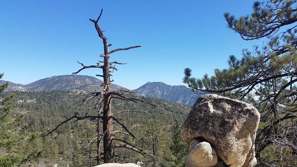 Horse Flats Boulders | Palmdale, CA 93550