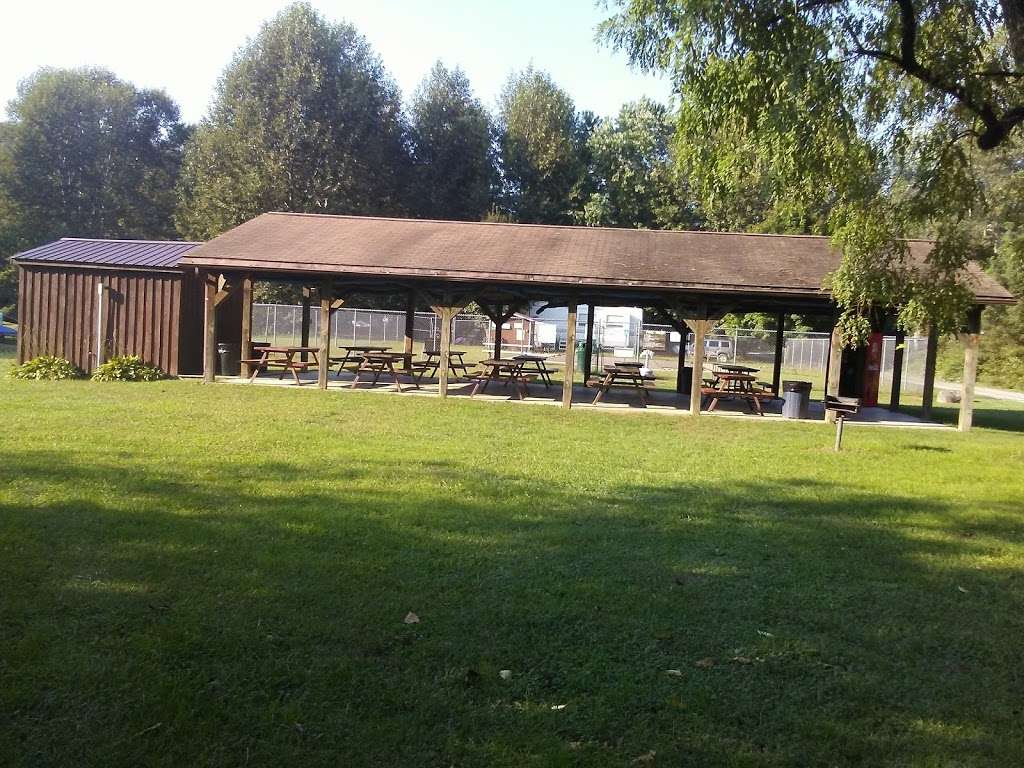 Slumber Valley Campground | 248 Meshoppen Creek Rd, Meshoppen, PA 18630, USA | Phone: (570) 833-5208