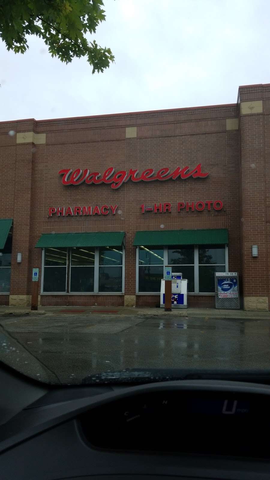 Walgreens | 3943 W 47th St, Chicago, IL 60632, USA | Phone: (773) 927-0523