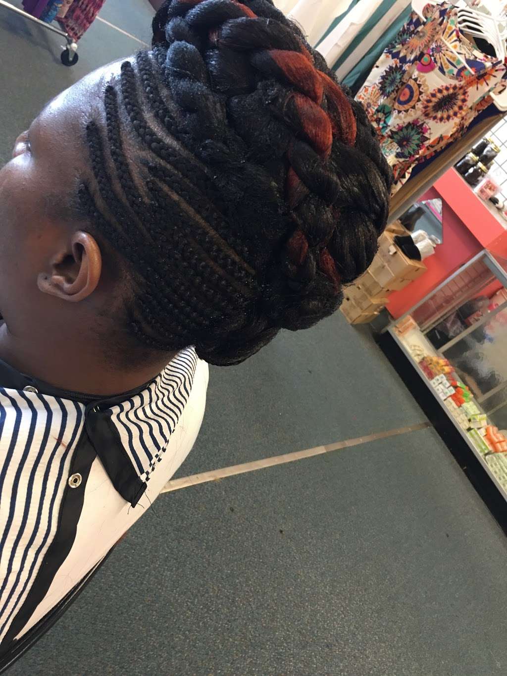 Alpha Hair Braiding & Boutique | 6036 E 46th St, Lawrence, IN 46226, USA | Phone: (317) 545-1819