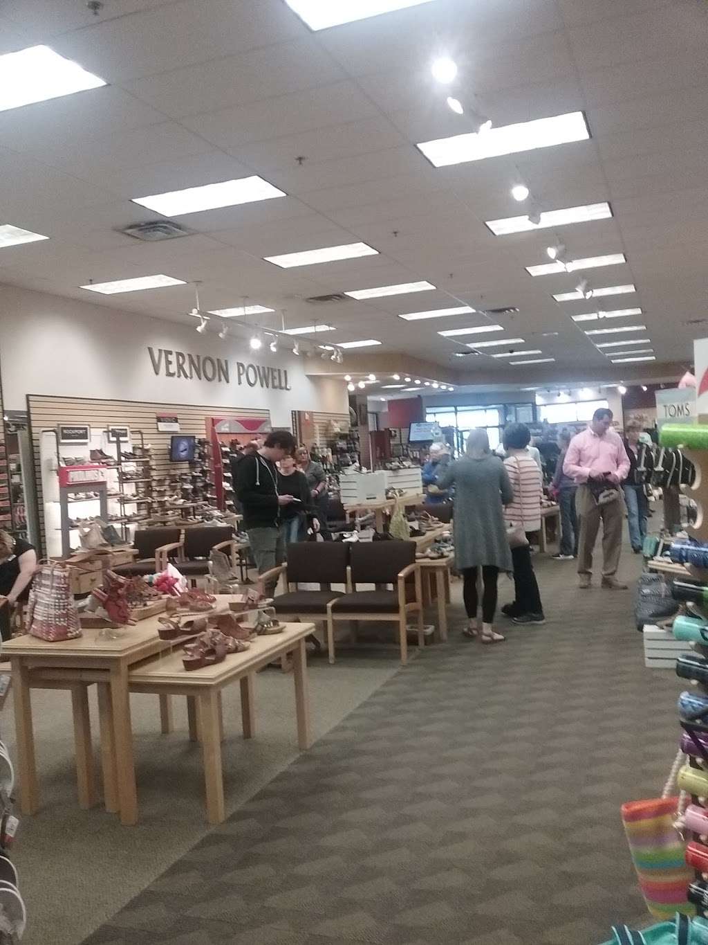 Vernon Powell Shoes - Salisbury | 2401 E Naylor Mill Rd, Salisbury, MD 21804, USA | Phone: (410) 749-4561