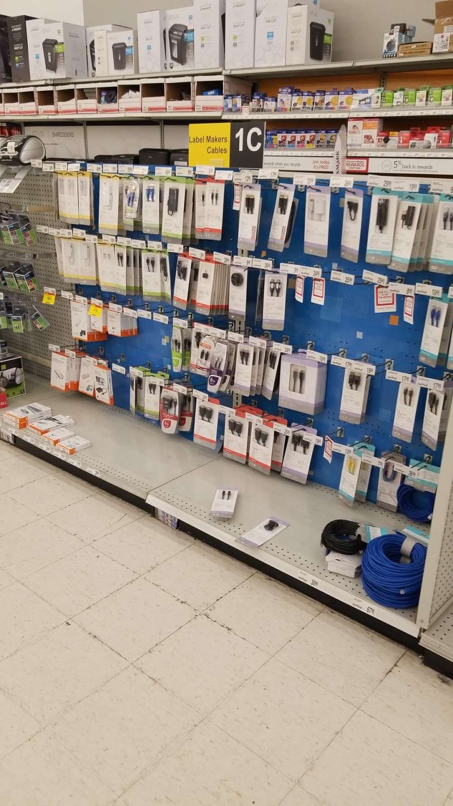 Officemax 15315 W 119th St Olathe Ks 66062 Usa
