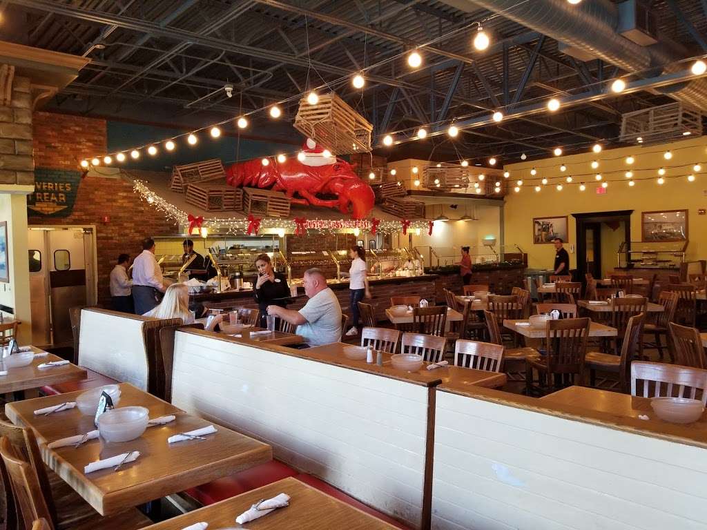 Boston Lobster Feast | 8731 International Dr, Orlando, FL 32819, USA | Phone: (407) 248-8606