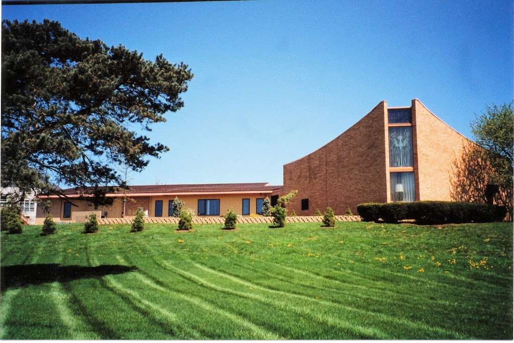 Lutheran Church of the Holy Spirit | 3461 S Cedar Crest Blvd, Emmaus, PA 18049, USA | Phone: (610) 967-2220
