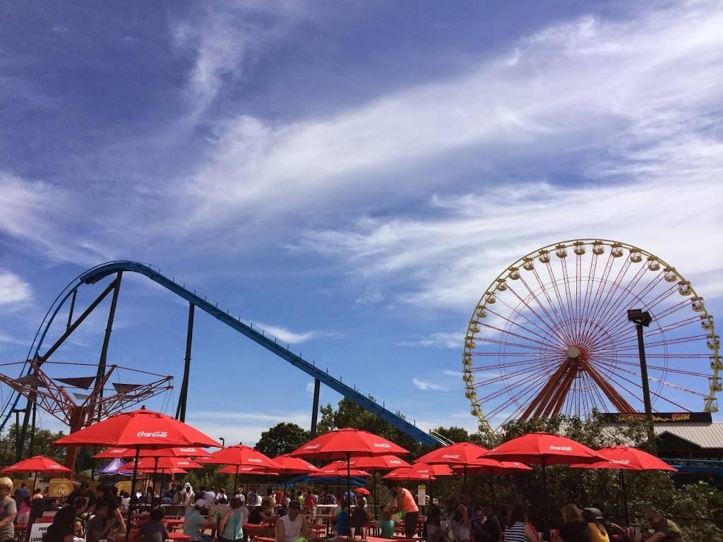 Kentucky Kingdom & Hurricane Bay | 937 Phillips Ln, Louisville, KY 40209, USA | Phone: (502) 813-8200