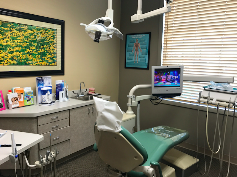 Main Street Dentistry: Kelly OConnor DDS | 801 Main St NW, Bourbonnais, IL 60914, USA | Phone: (815) 472-7785