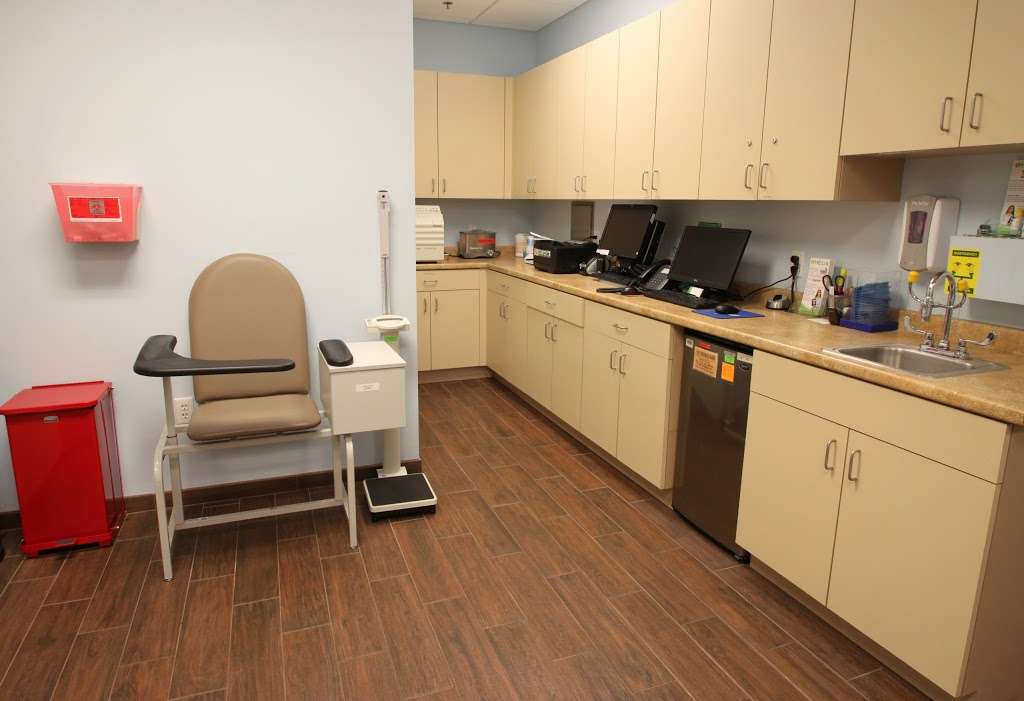 Helix Urgent Care - Palm Springs | 2720 10th Ave N, Palm Springs, FL 33461, USA | Phone: (561) 540-4446