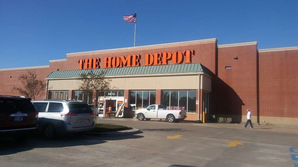 The Home Depot | 8400 Katy Fwy, Houston, TX 77024, USA | Phone: (713) 984-2741