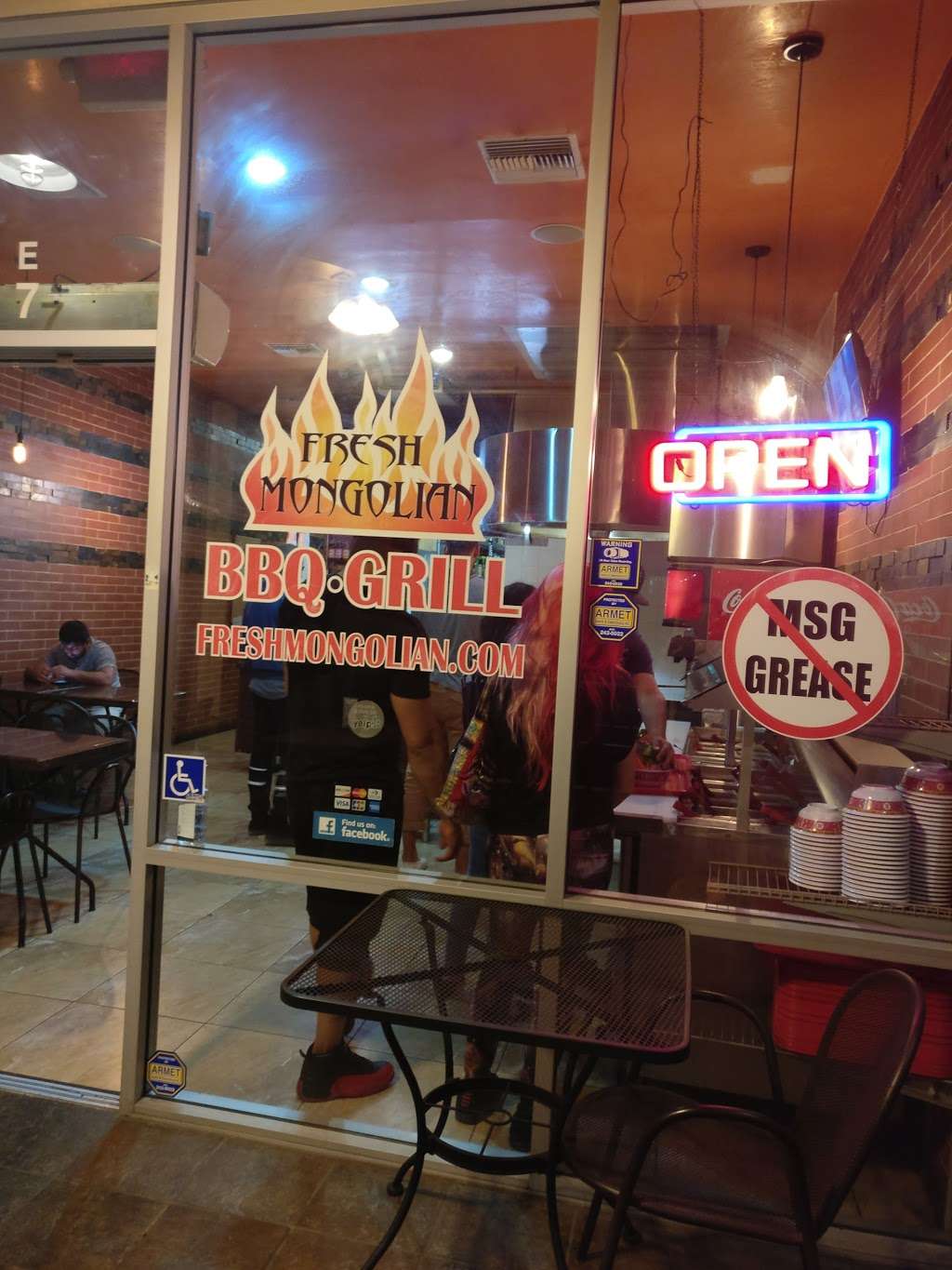 BBQ Grill | 13321 Burbank Blvd, Van Nuys, CA 91401, USA | Phone: (818) 988-7798