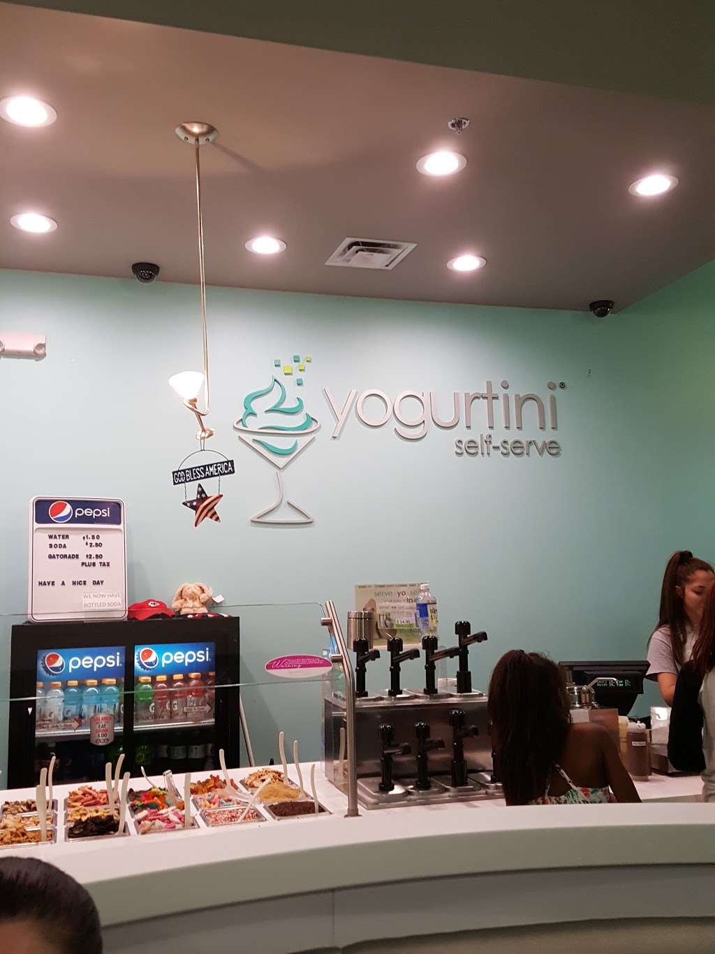 Yogurtini | 1122 NE Coronado Dr, Blue Springs, MO 64014 | Phone: (816) 988-7784