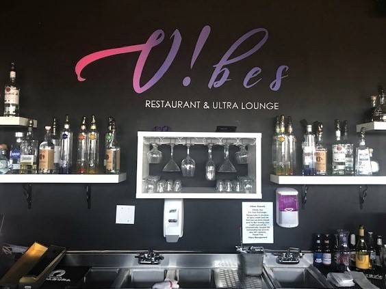 Vibes Restaurant & Ultra Lounge | 1346 River Rd, Louisville, KY 40206, USA | Phone: (502) 568-6691