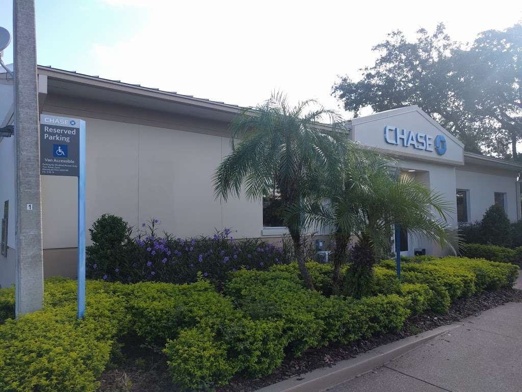 Chase Bank | 9505 E Colonial Dr, Orlando, FL 32817 | Phone: (407) 273-7061
