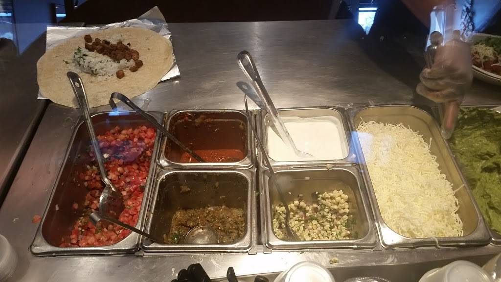 Chipotle Mexican Grill | 380 NJ-3, Clifton, NJ 07014, USA | Phone: (973) 916-0040