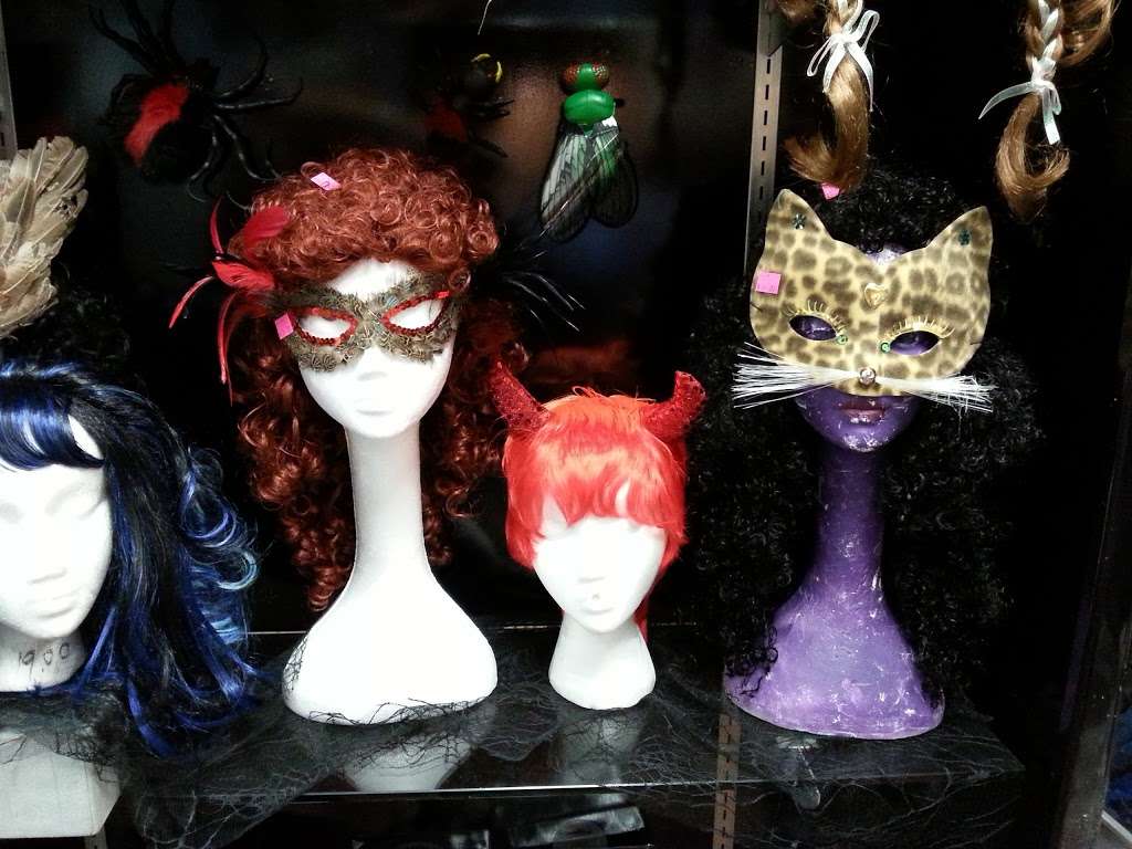 Fattys Threads | 1290 Sebastopol Rd # C, Santa Rosa, CA 95407, USA | Phone: (707) 578-6916