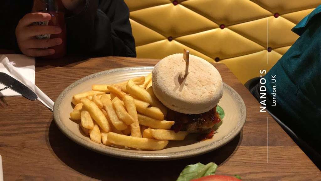 Nandos | 9-25 Mile End Rd, London E1 4TW, UK | Phone: 020 7791 2720