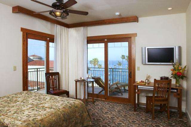 The Avalon Hotel | 124 Whittley Ave, Avalon, CA 90704 | Phone: (310) 510-7070