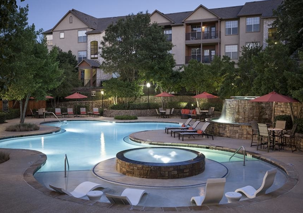 Mandolin Apartment Homes | 2525 TX-360, Euless, TX 76039, USA | Phone: (833) 875-6502