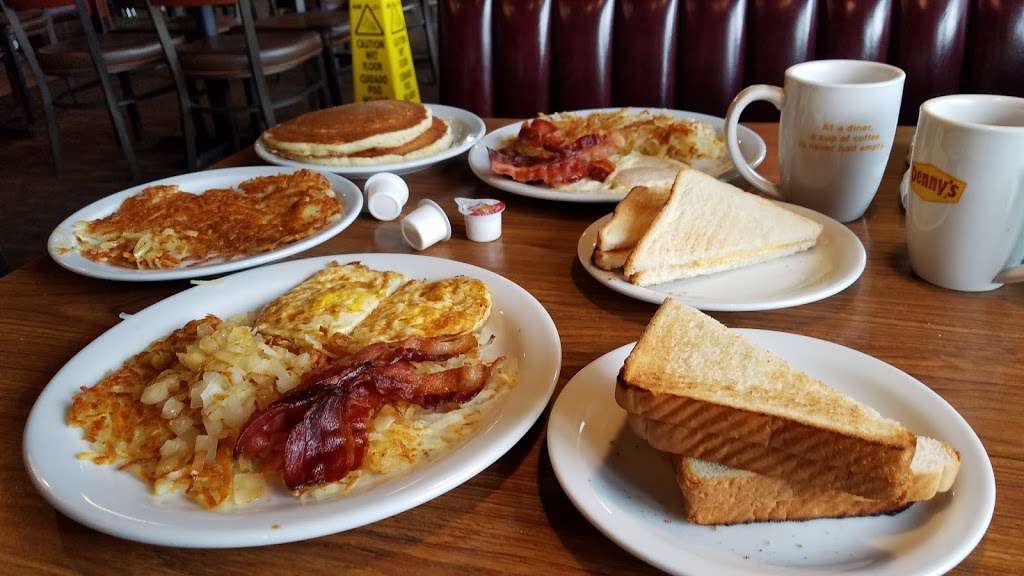 Dennys | 1412 Merritt Blvd, Dundalk, MD 21222, USA | Phone: (410) 282-5880