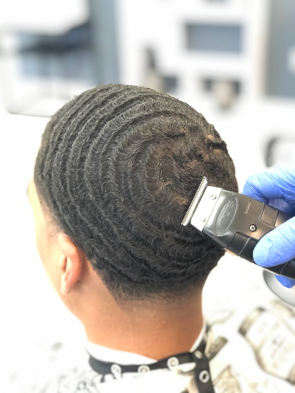 Top Notch Barber and Salon Studios | 213 N Litchfield Rd, Goodyear, AZ 85338, USA | Phone: (623) 215-8054