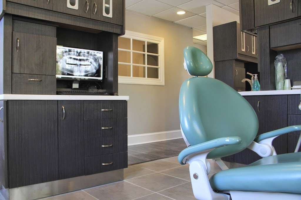 Standard Dental - Potomac Village | 9800 Falls Rd #104, Potomac, MD 20854 | Phone: (301) 299-1505
