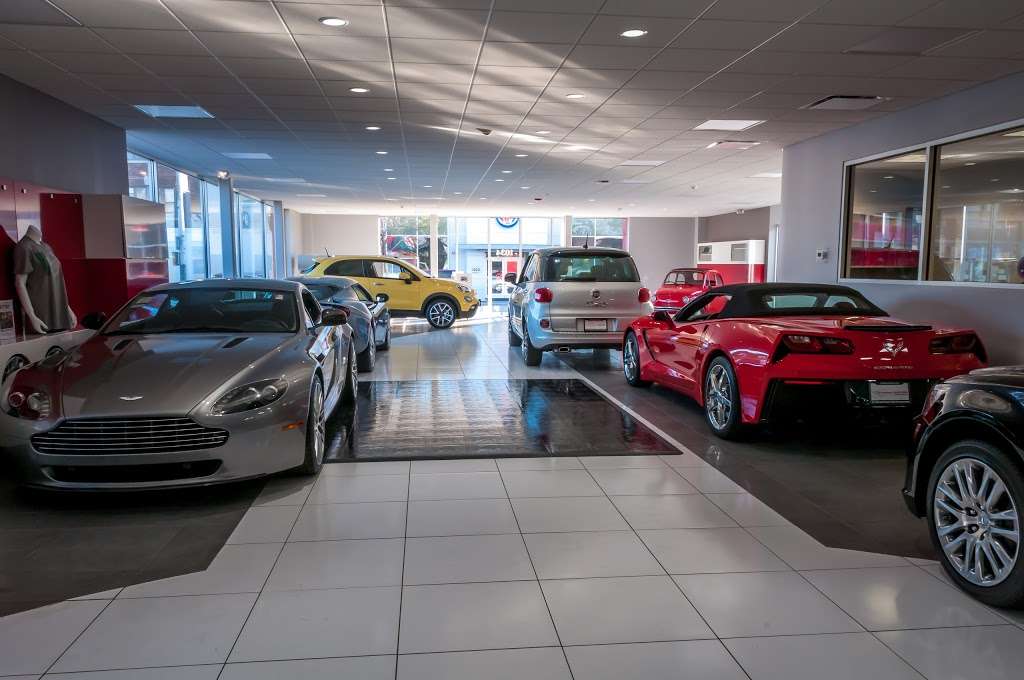 The Autobarn FIAT of Evanston | 1034 Chicago Ave, Evanston, IL 60202, USA | Phone: (847) 866-7100