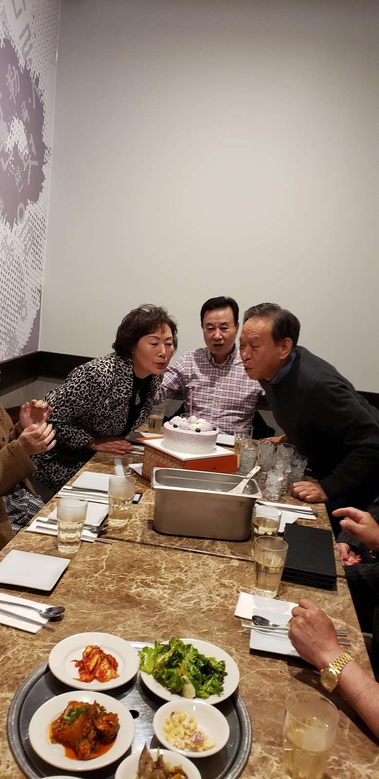 Dol Seafood Korean Restaurant (뉴저지 돌식당) | 1475 Bergen Blvd #16, Fort Lee, NJ 07024, USA | Phone: (201) 969-2070