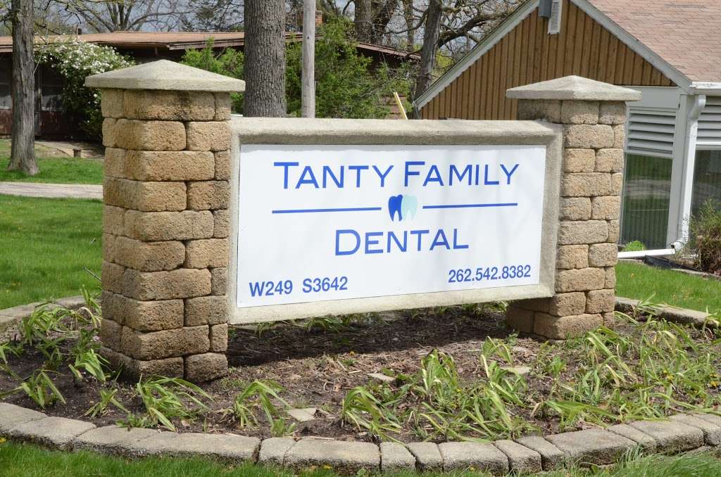 Tanty Family Dental | W249S3642 Center Rd, Waukesha, WI 53189, USA | Phone: (262) 542-8382