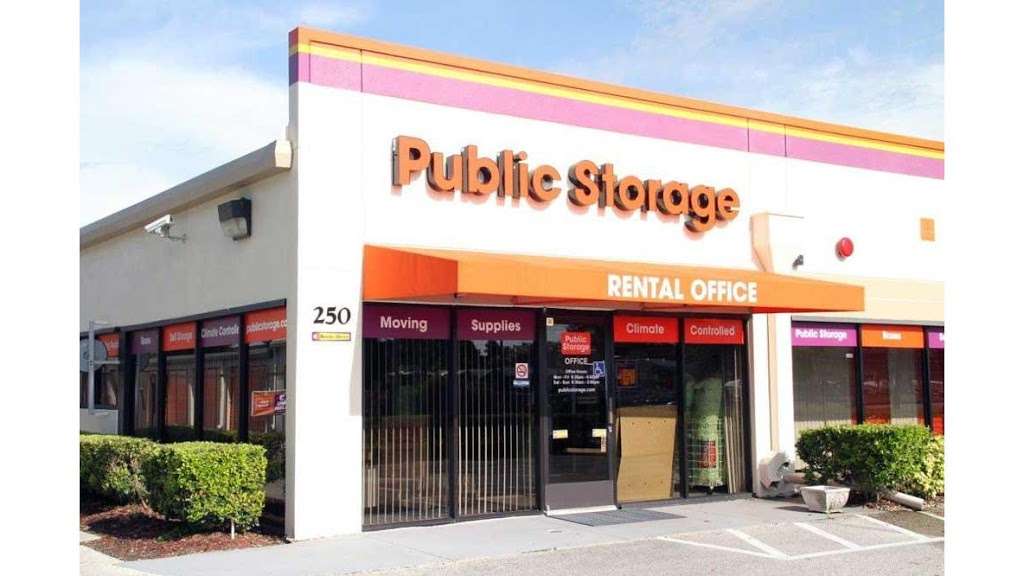 Public Storage | 250 N Goldenrod Rd, Orlando, FL 32807, USA | Phone: (407) 378-6647