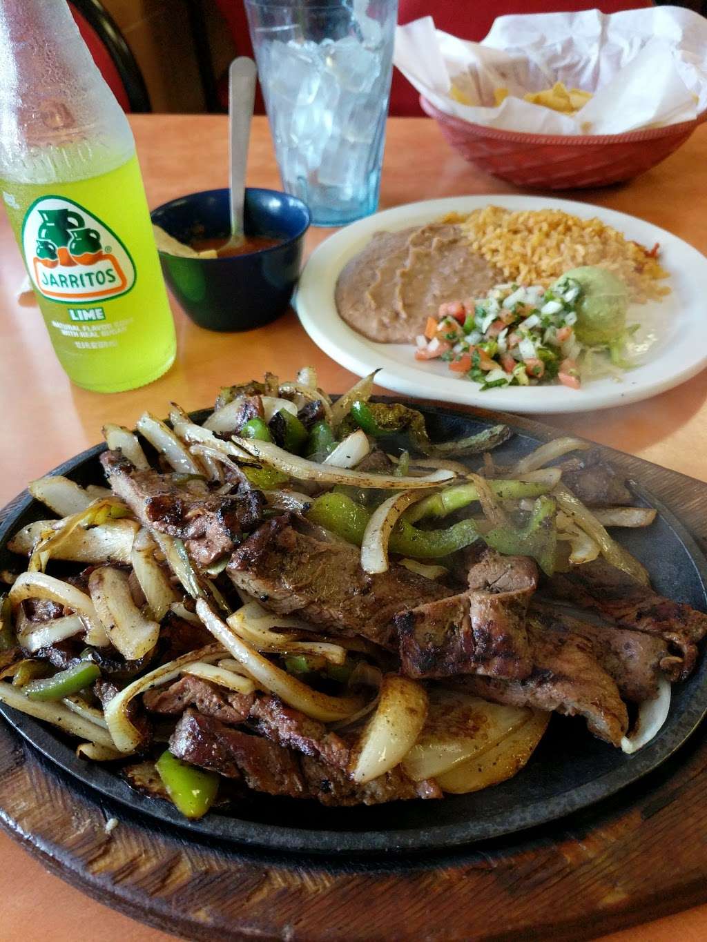 Joses Mexican Restaurant | 1401 S Main St, Highlands, TX 77562, USA | Phone: (281) 426-2595