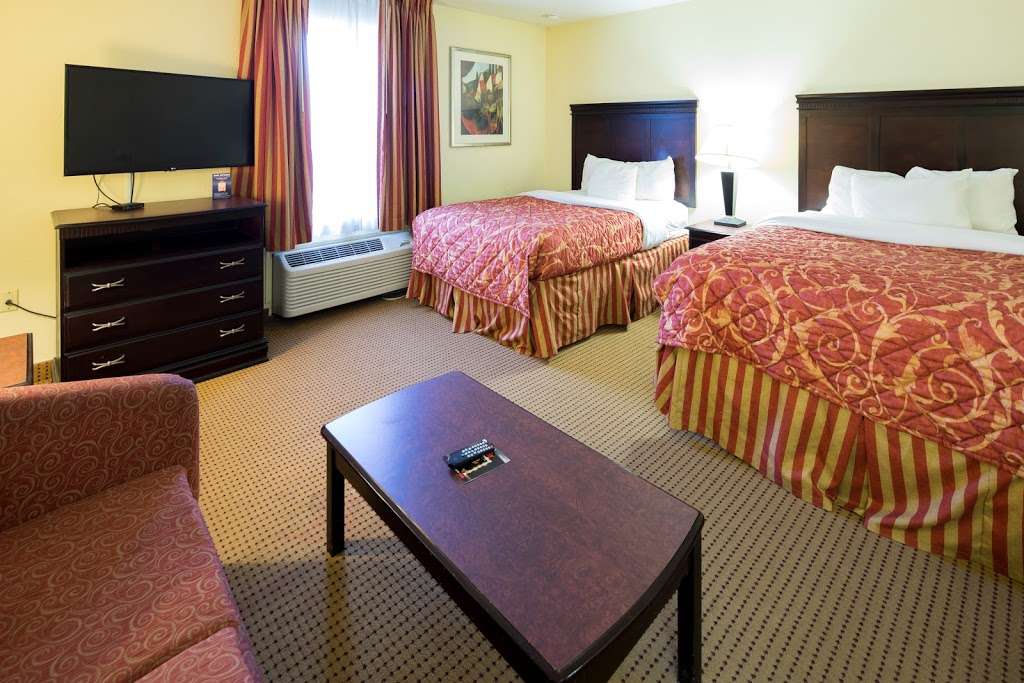 InTown Suites Extended Stay Kannapolis NC | 3200 Cloverleaf Pkwy, Kannapolis, NC 28083, USA | Phone: (866) 338-9536