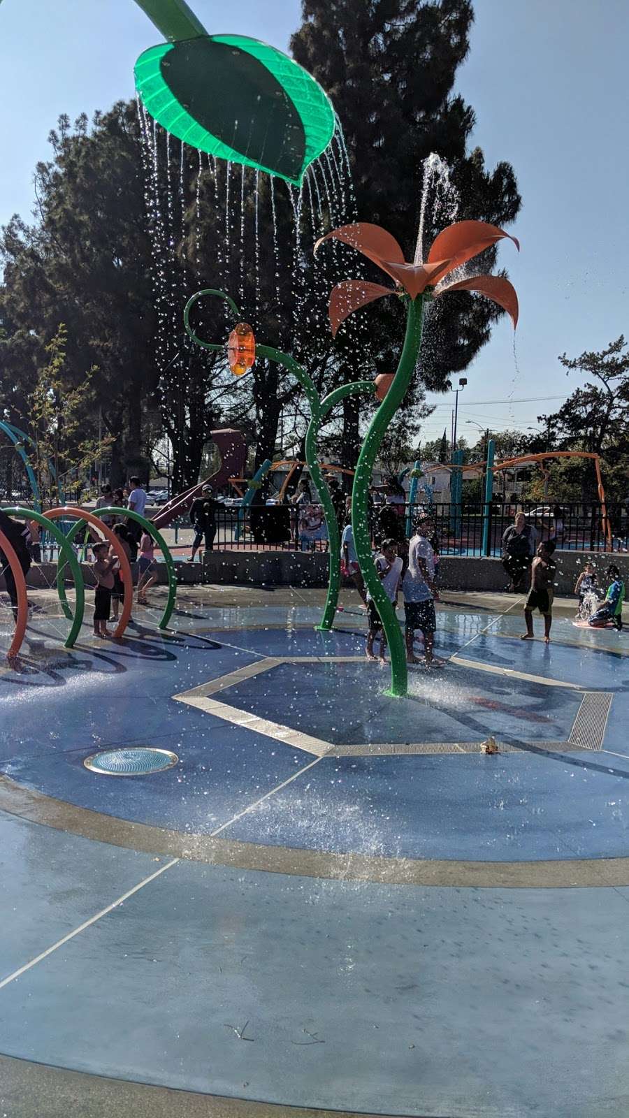 Ponderosa Park Water Play Zone | Un Named Rd, Anaheim, CA 92802