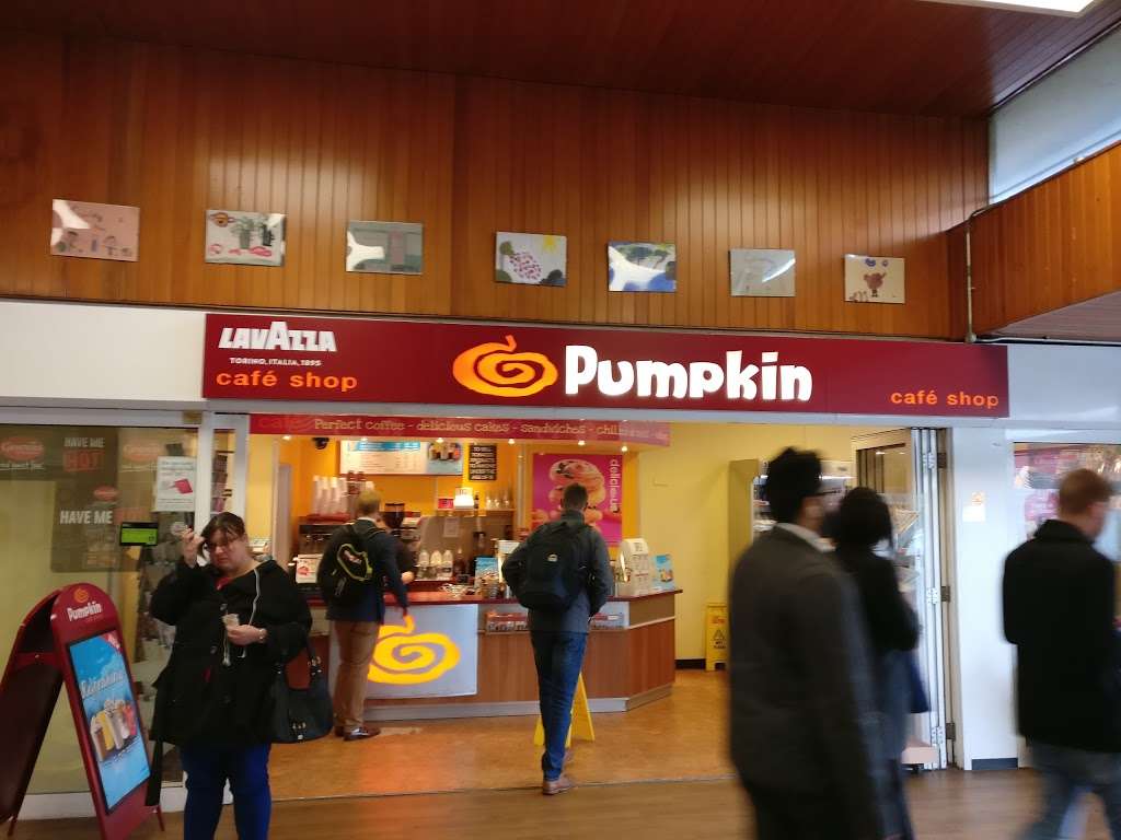 Pumpkin Cafe | Station Way, Crawley Railway Station, Crawley RH10 1JA, UK | Phone: 01293 529138